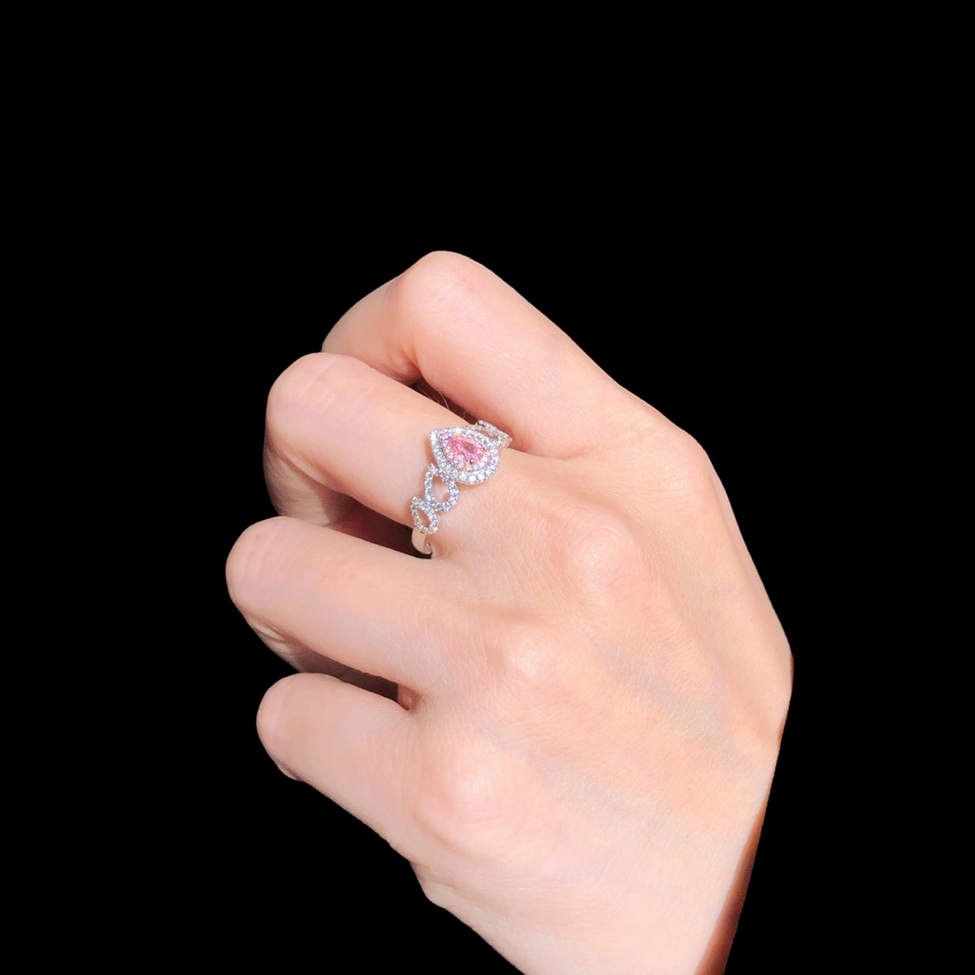 18k White/Rose Gold GIA 1.01ct Pink Pear Shape Diamond Engagement Ring –  Raymond Lee Jewelers